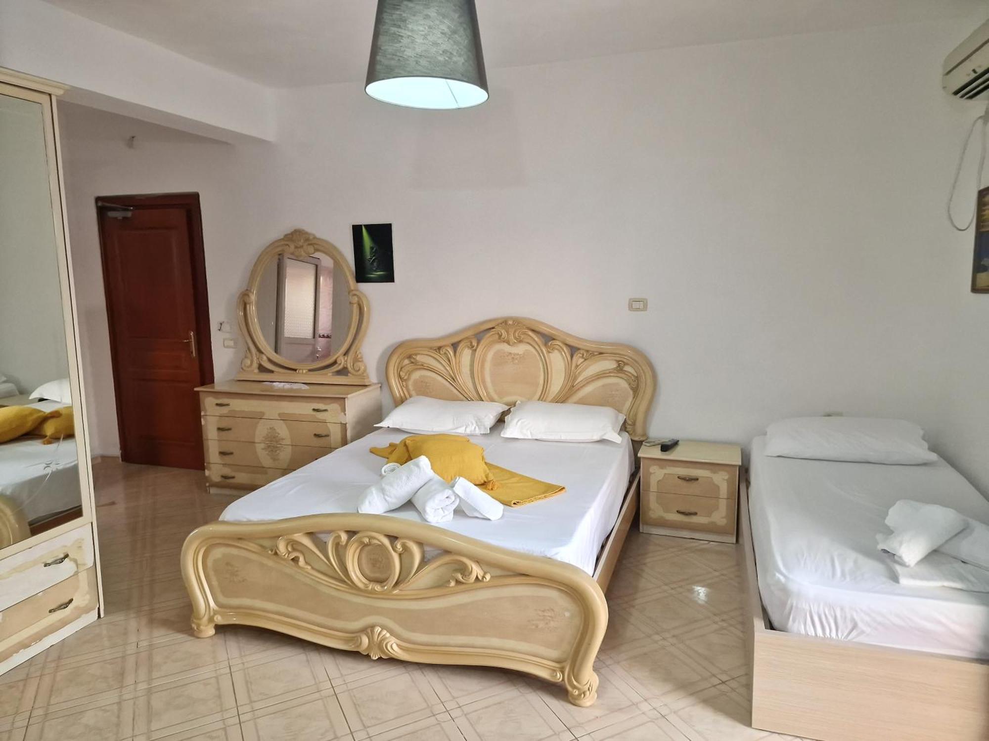 Marina Apartment